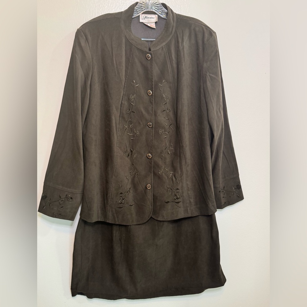 FLORENTINE Women's Suit & Skirt Set- Embroidered - Plus Size 18 - Olive Green